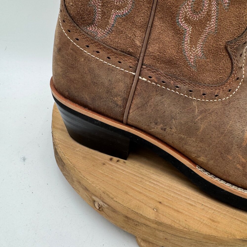 Ariat Women's Fatbaby Heritage Dapper Western Boots are identified by the style - Picture 5 of 16